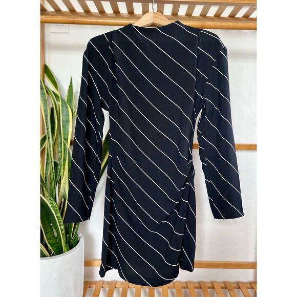 H&M Striped Draped Dress - Picture 2 of 9